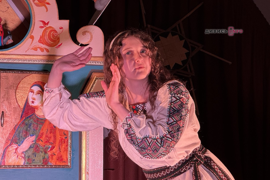 Найдавніший в Україні: львівські студенти показали сокиринський вертеп (фото/відео) - 4