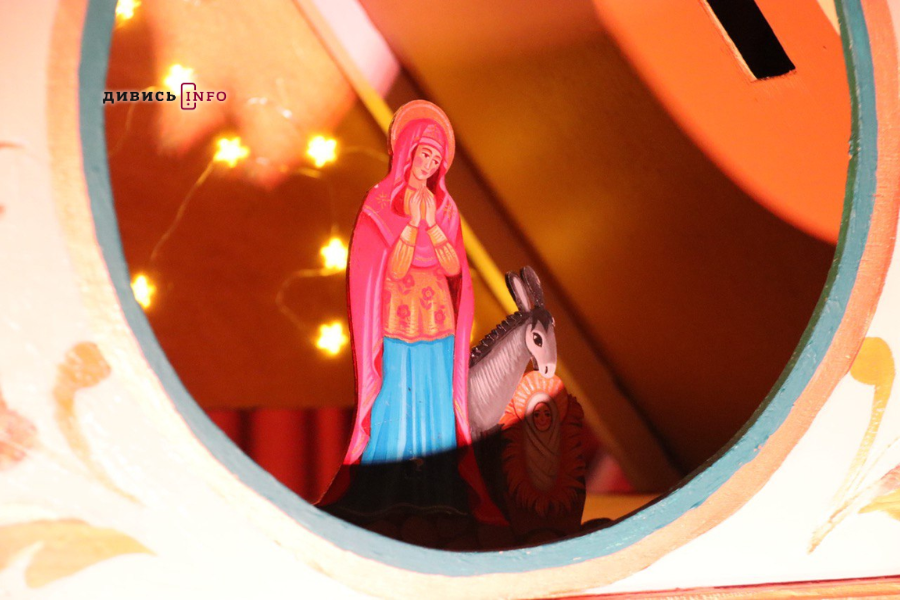 Найдавніший в Україні: львівські студенти показали сокиринський вертеп (фото/відео) - 15