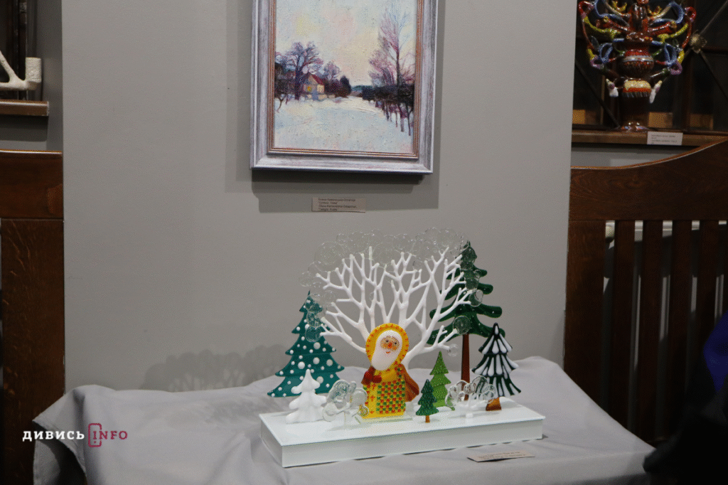 «Різдвяна виставка» у галереї, або Де у Львові шукати святкову атмосферу (фото) - 11