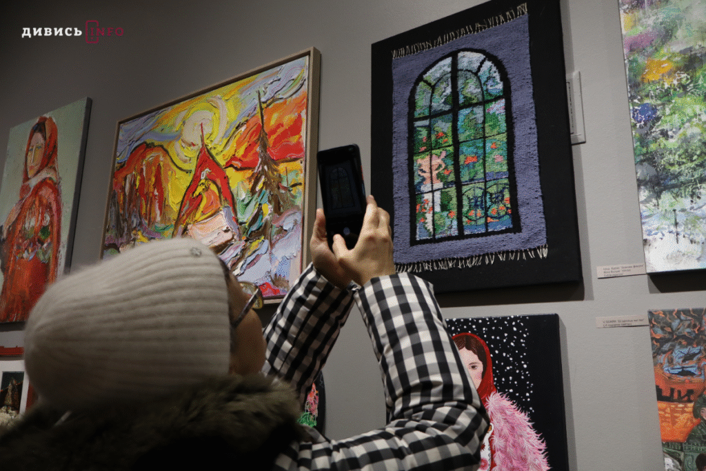 «Різдвяна виставка» у галереї, або Де у Львові шукати святкову атмосферу (фото) - 2