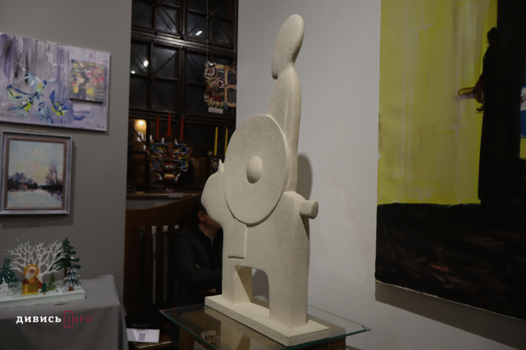 «Різдвяна виставка» у галереї, або Де у Львові шукати святкову атмосферу (фото) - 10