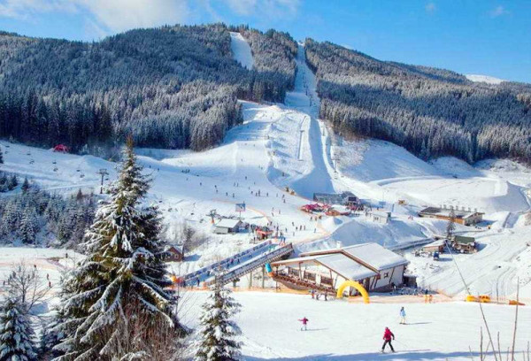 Які туристичні напрямки та громади популярні взимку на Львівщині - 1