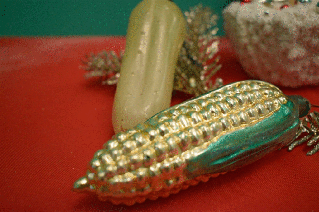 Комуністична крадіжка, Або чому різдвяна ялинка стала новорічною - 16