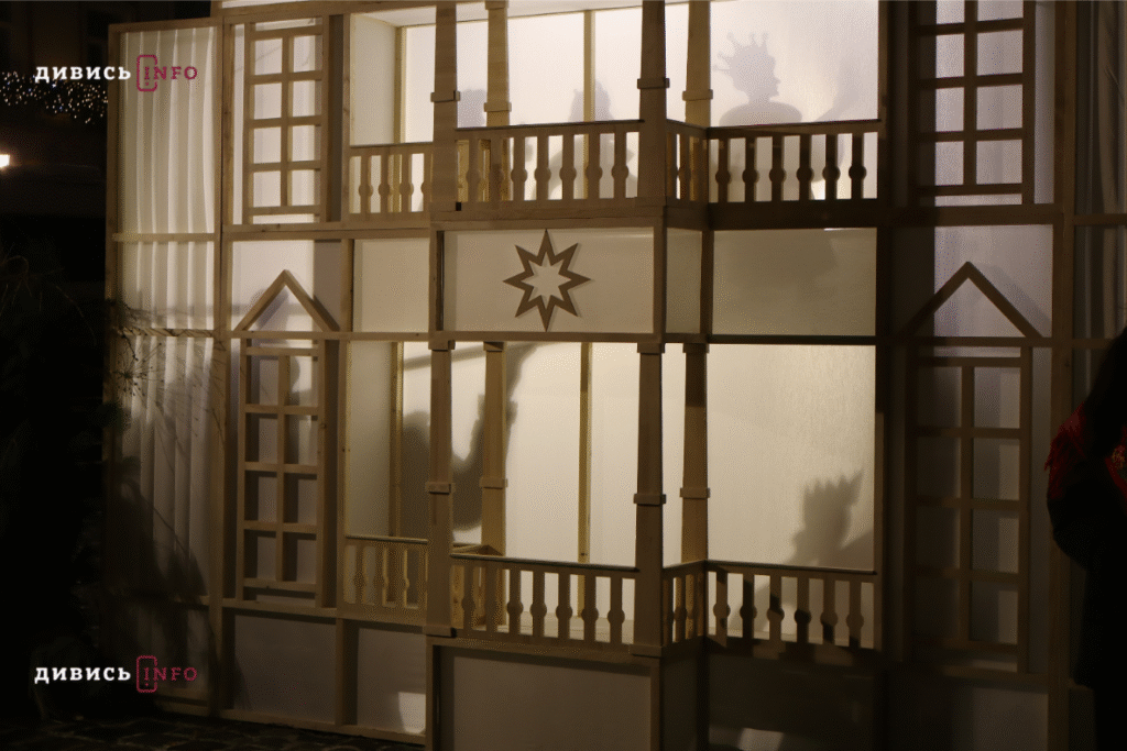 У Львові показали найстаріший український вертеп (фоторепортаж) - 3