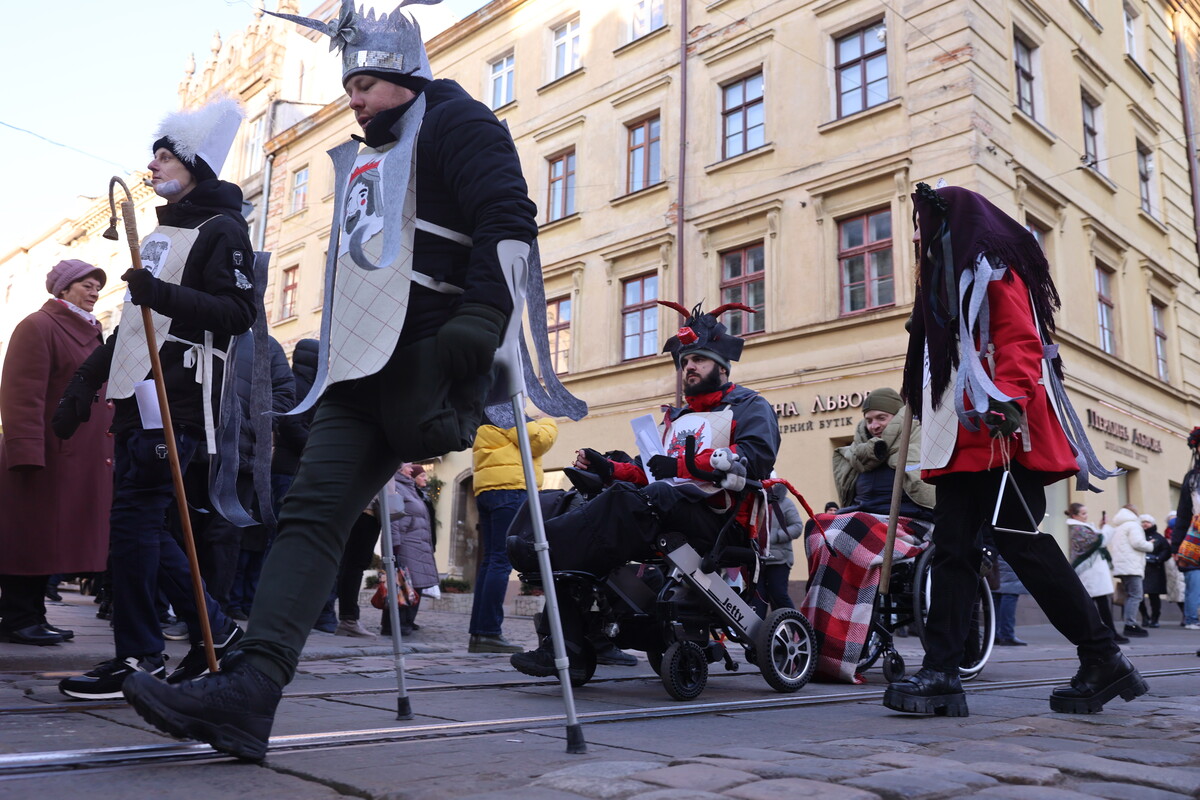 У Львові відбувся вертеп за участю акторів Театру Незламних і ветеранів - 9