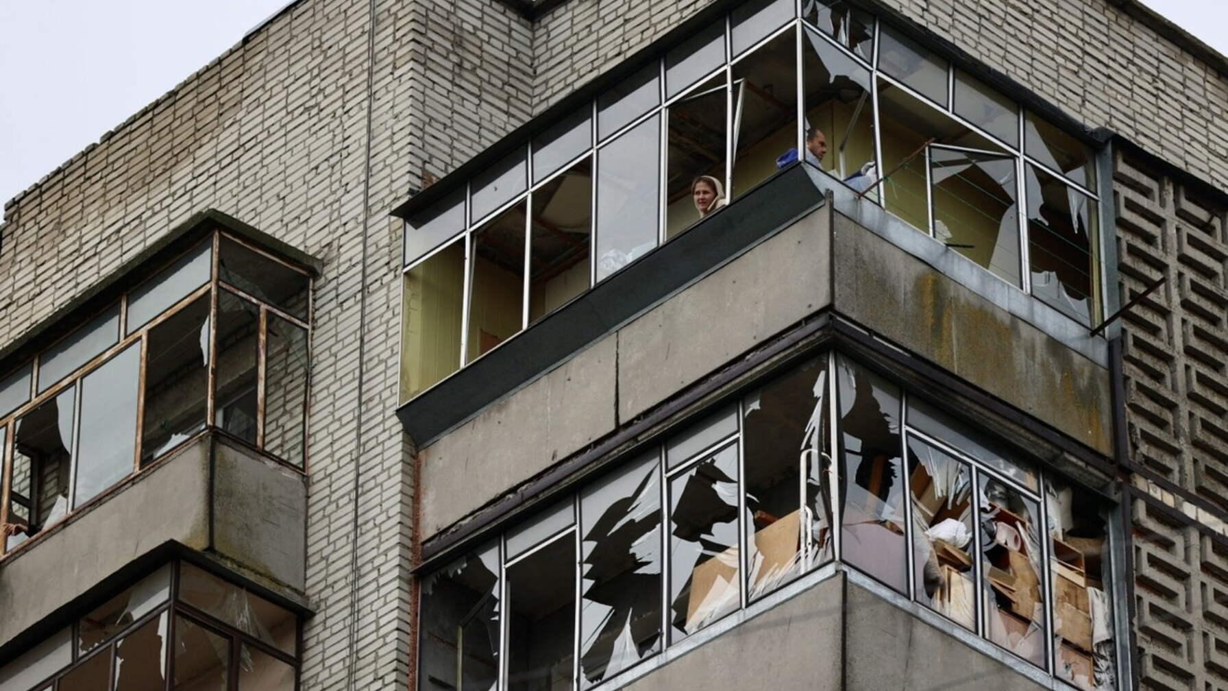 вибиті вікна