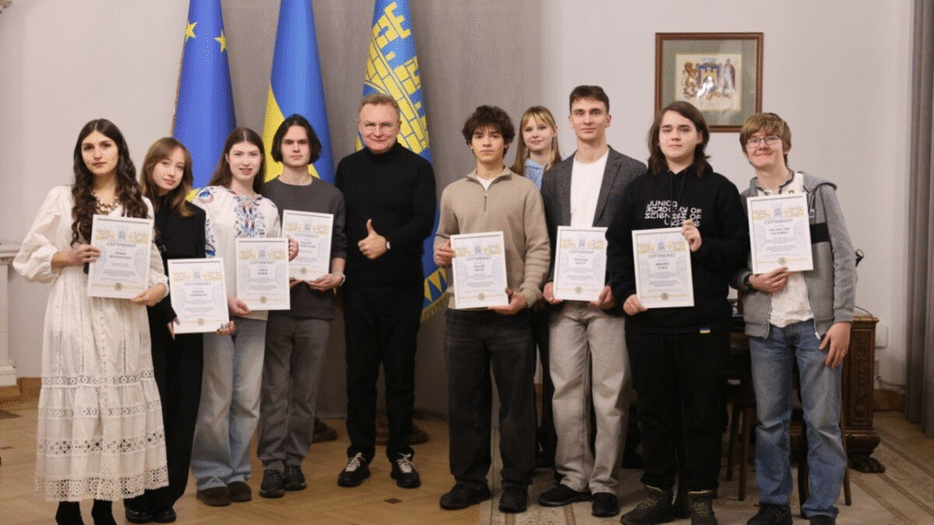 Зміни для українців у 2026-му, втрати року для Львівщини та чому різдвяна ялинка стала новорічною: головні новини дня - 5