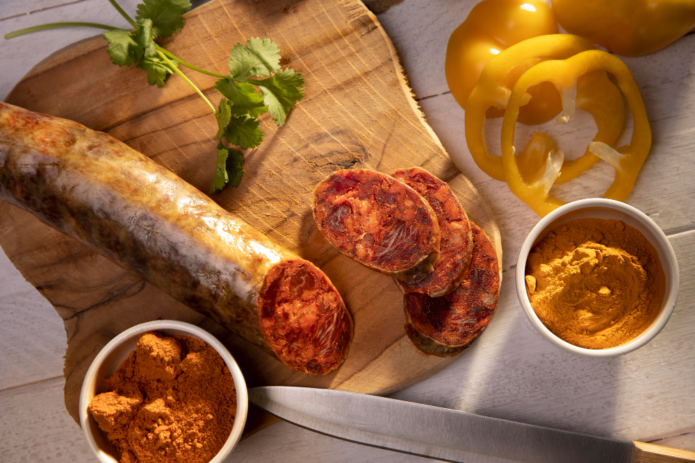 Домашня ковбаса - одна з головних страв великоднього столу: традиційні та сучасні рецепти - 1