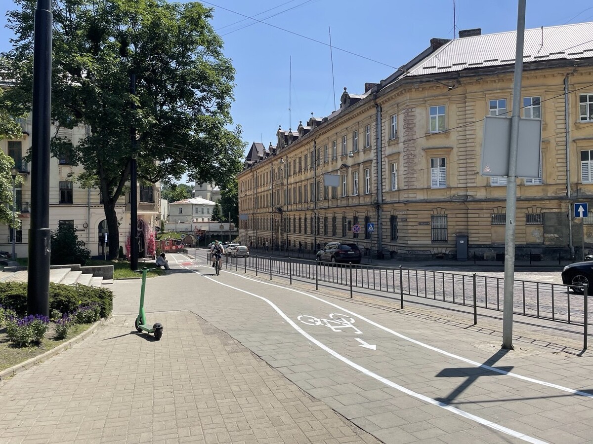 606411287_10166552123588332_7332137130371825047_n