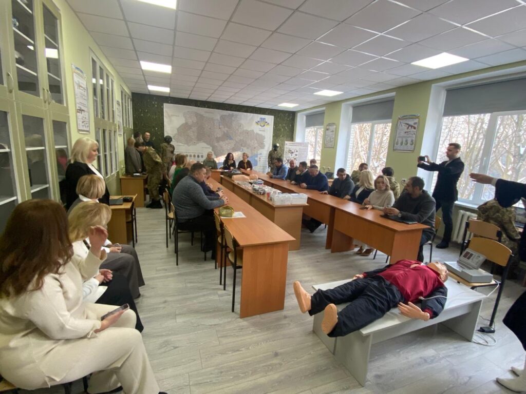 Прощання з воїнами, відключення світла на Львівщині, надходження до бюджету: головні новини дня - 6