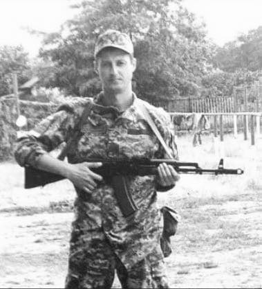 Сьогодні Львівщина прощається із одним полеглим захисником - 1