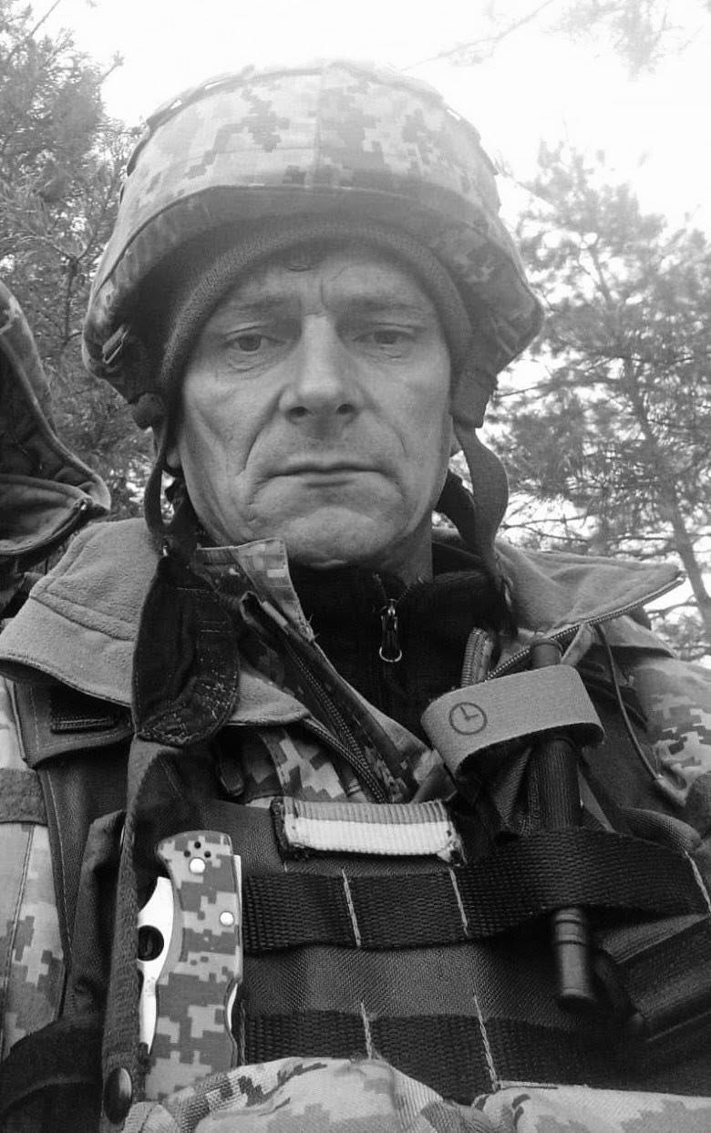 Сьогодні Львівщина прощається із одним полеглим захисником - 2