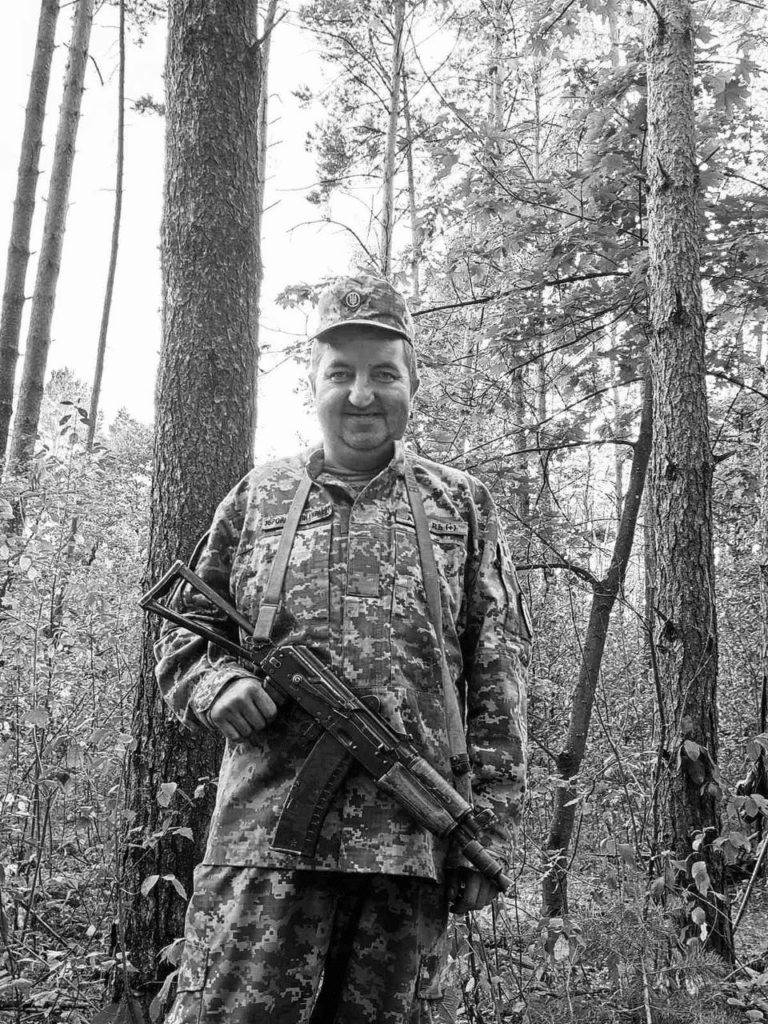 На Львівщині попрощаються із сімома воїнами — що про них відомо (фото) - 4