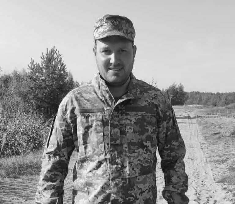 На Львівщині попрощаються з десятьма воїнами — що про них відомо (фото) - 4