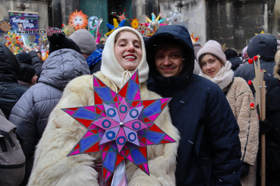 З яких країн приїжджали туристи на Різдво у Львові та які локації були найпопулярніші - 1