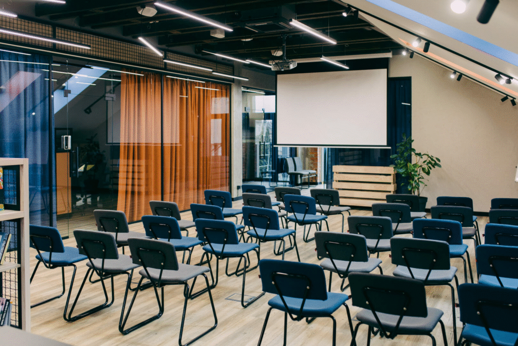 Де у Львові можна попрацювати під час відключень світла: добірка короворкінгів - 14