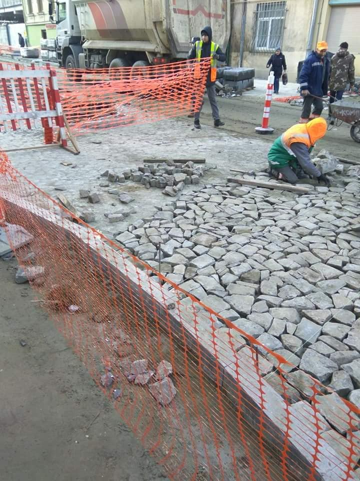 Що не так з ремонтом доріг у Львові та які реконструкції вулиць є найочікуванішими цього року - 15