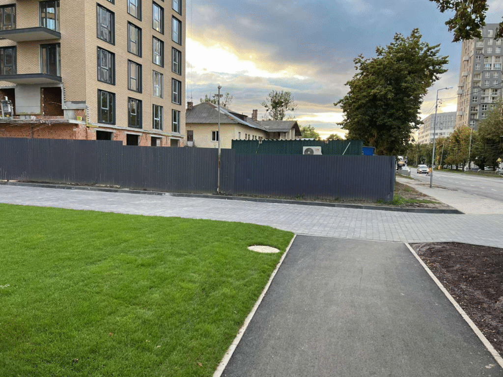 Що не так з ремонтом доріг у Львові та які реконструкції вулиць є найочікуванішими цього року - 17