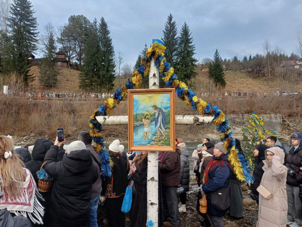 «Вода могла зцілювати недуги»: чому купалися на Водохреща і чому це не лише російська традиція - 21
