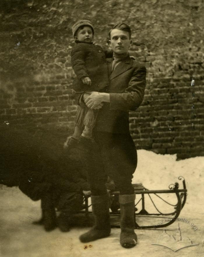 Яким був зимовий Львів у минулому столітті: добірка світлин - 3