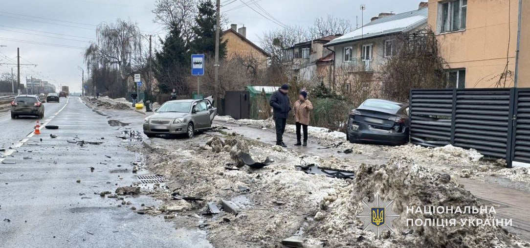 Дві ДТП у Львові: четверо постраждалих, один водій утік з місця аварії - 1