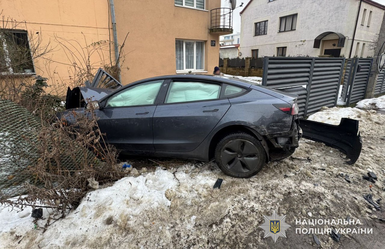 Дві ДТП у Львові: четверо постраждалих, один водій утік з місця аварії - 3