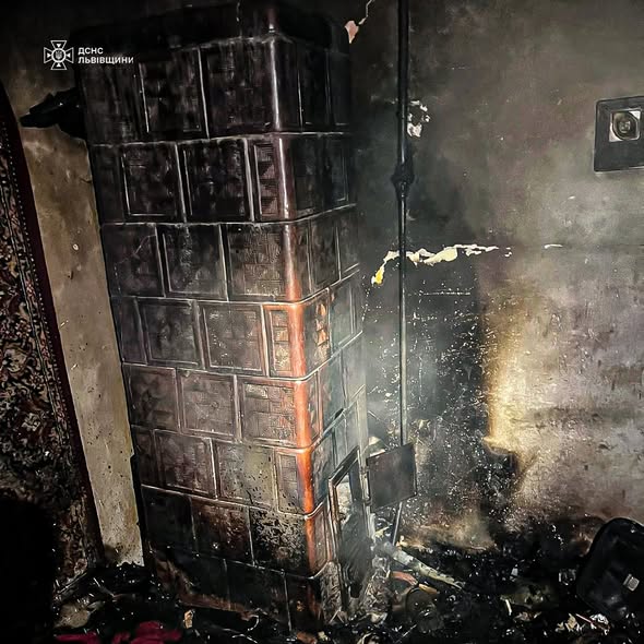 У Львові під час пожежі врятували жінку - 1