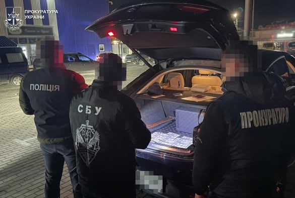 На Львівщині затримали депутата міськради за хабар у 3 000 доларів за «працевлаштування» з бронюванням - 1