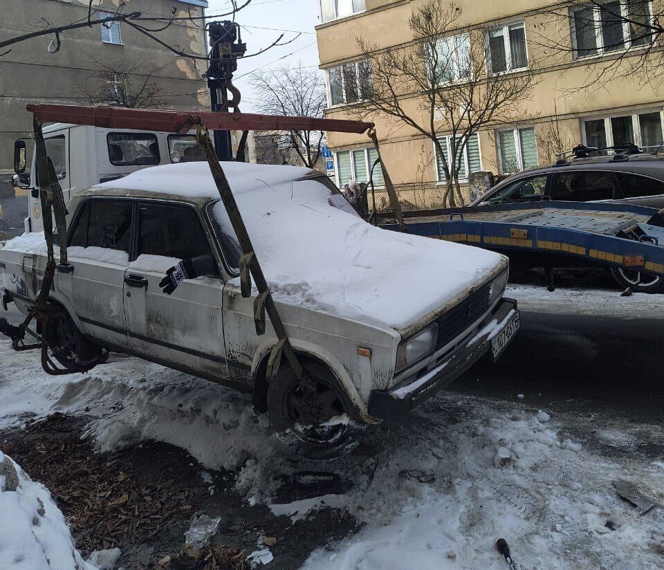 8f1a8e1e-b928-49f8-932b-b3a2ea82b1d6