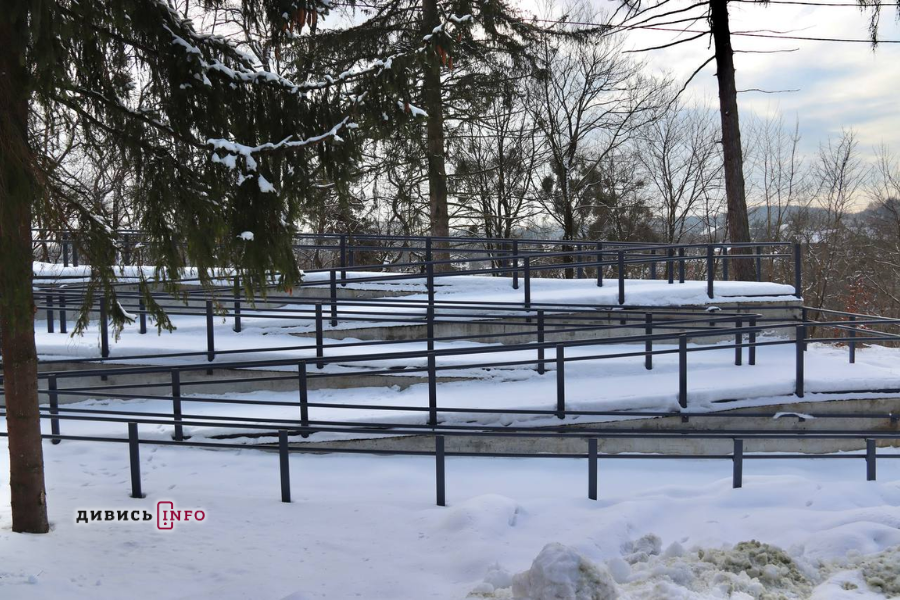 У Львові облаштували тимчасове житло для переселенців на 70 людей (фото) - 16