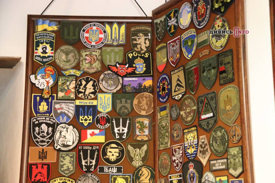 «Атрибутика впиралась тільки в тризуб, стяг і вишиванку»: як львів'яни почали першими в Україні виготовляти унікальні ремені - 15