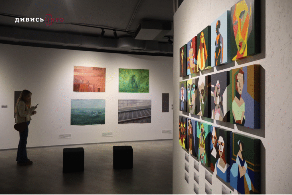 Мистецтво про біль і силу: що показують на виставці «У ядрі» у Львові (фото) - 14