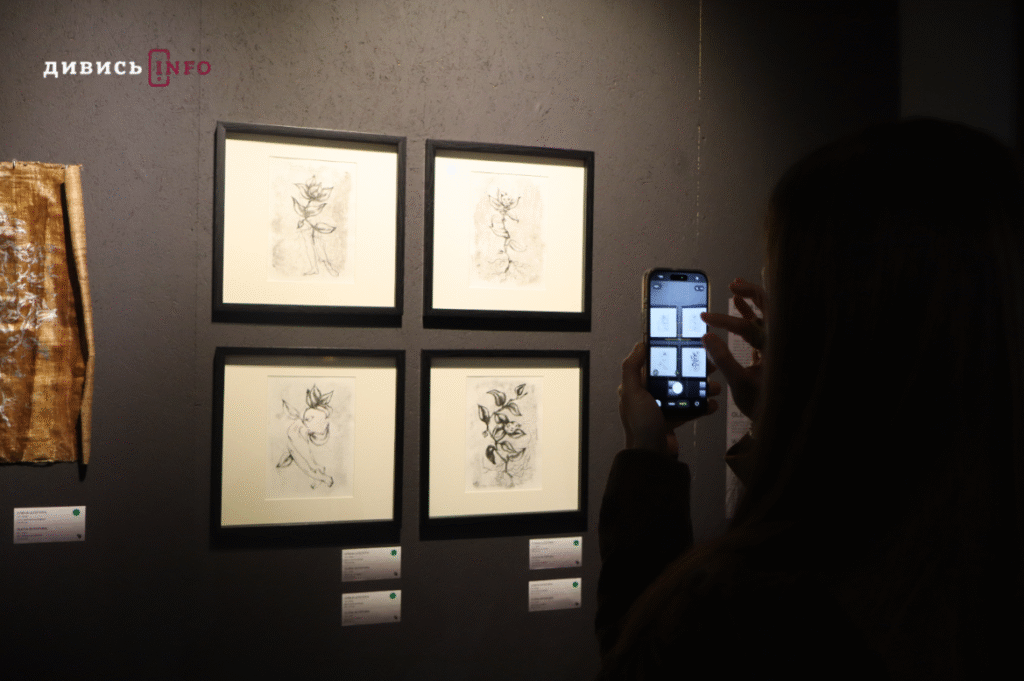 Мистецтво про біль і силу: що показують на виставці «У ядрі» у Львові (фото) - 9