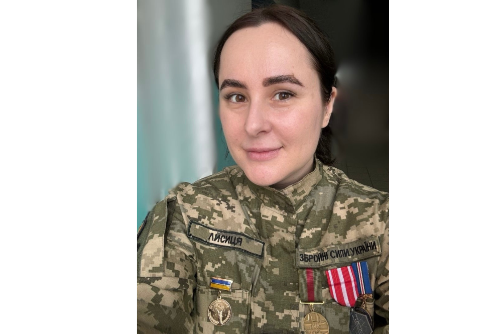 Чи можливий баланс між війною та цивільним життям: у львівському театрі презентували першу аудіовиставу - 1