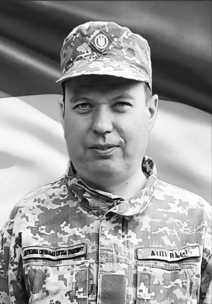 На Львівщині попрощаються з п'ятьма воїнами — що про них відомо (фото) - 4