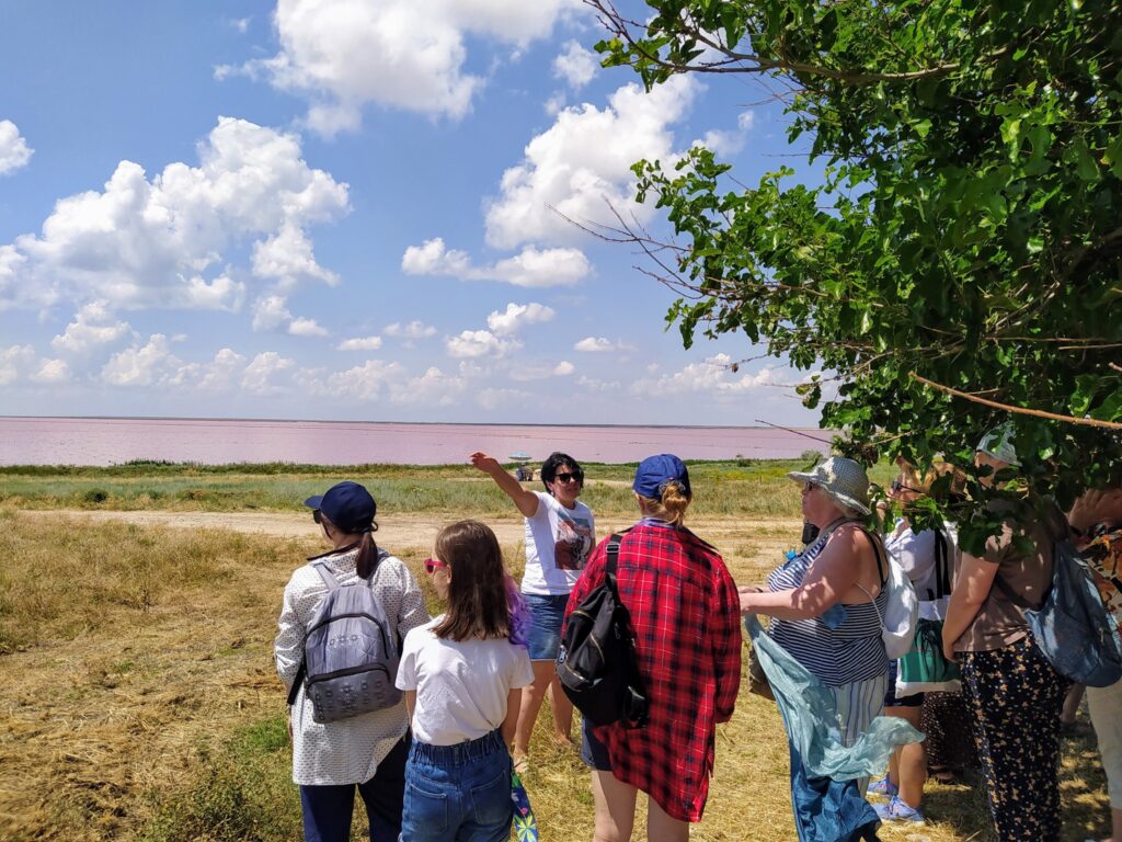 «Закінчуєш роботу на цвинтарі і йдеш працювати гідом по місту»: розмова з Гандзунею Гошко про туризм у Львові і не тільки - 6