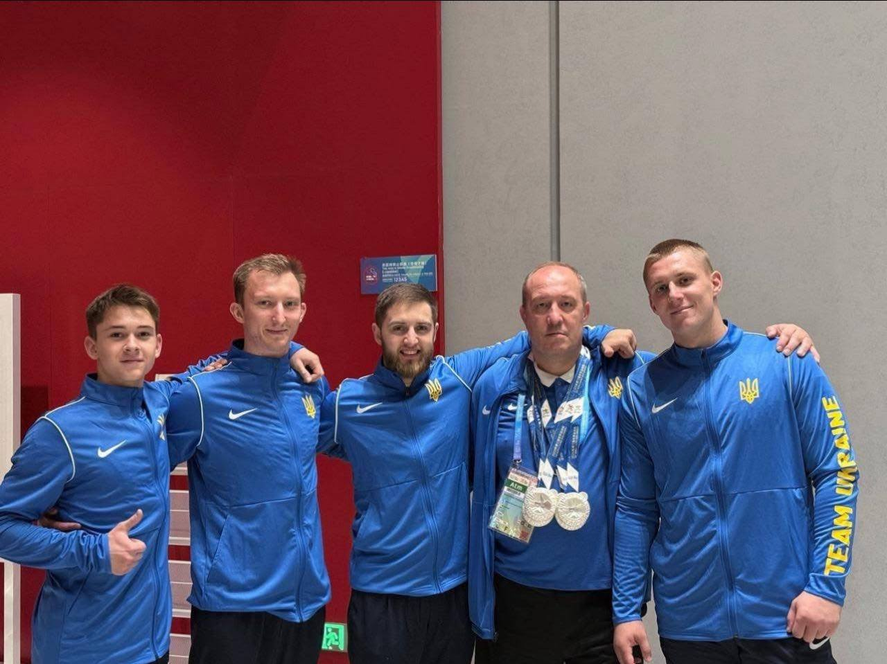 спортсмени