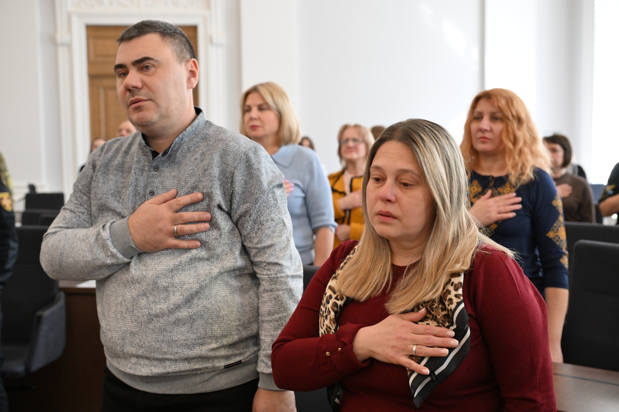 У Львові 35 захисників посмертно нагородили «Почесним знаком святого Юрія» - 3