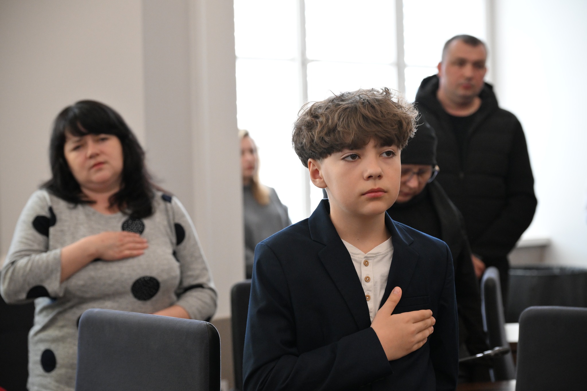 У Львові 35 захисників посмертно нагородили «Почесним знаком святого Юрія» - 4