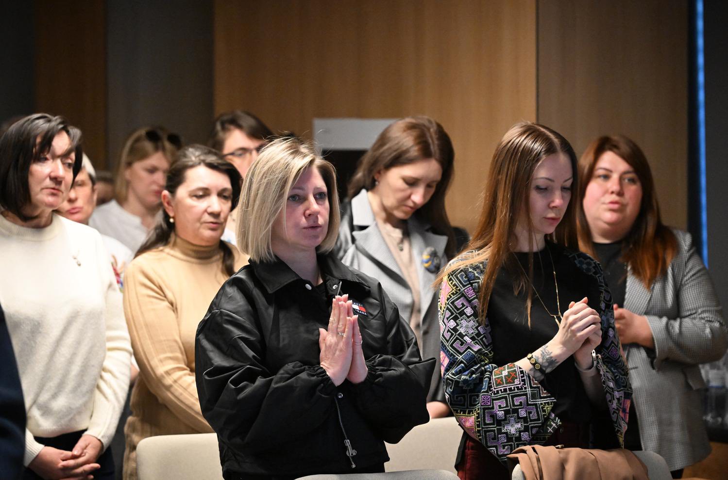 У Львові відкрили виставку «Рушник надії» - 7