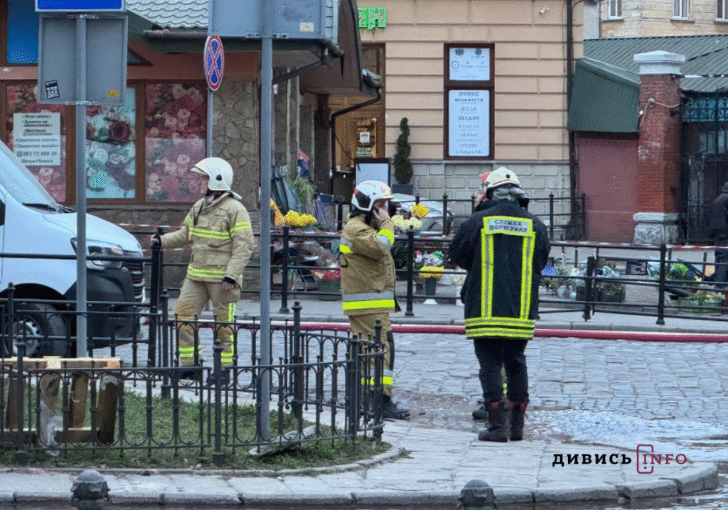 Прощання з воїнами й атака російських безпілотників на Львівщину: головні новини дня - 1