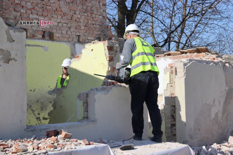 У Львові почали відбудовувати музей Шухевича: що там буде (фото) - 13