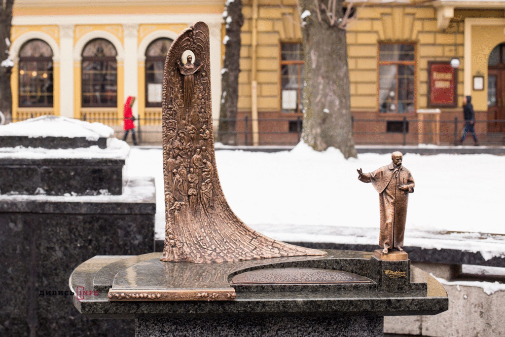 Де у Львові та в області шукати мініскульптури та чим вони особливі - 3