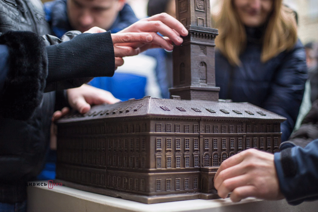 Де у Львові та в області шукати мініскульптури та чим вони особливі - 2