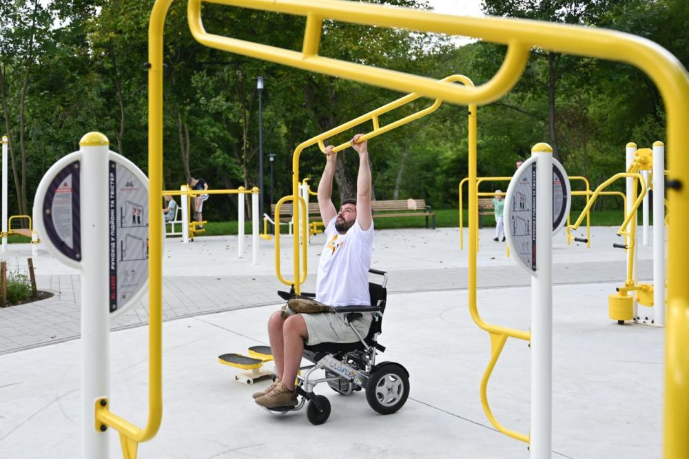 «Від доріжок до дитячих майданчиків»: що відремонтують у львівських парках цього року - 3