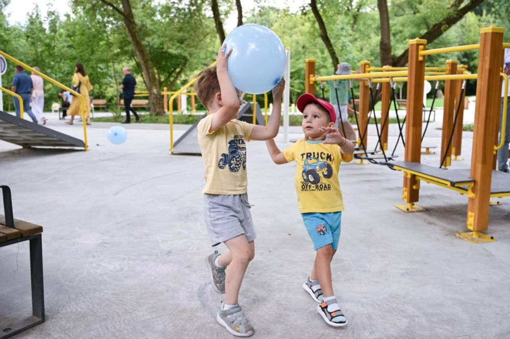 «Від доріжок до дитячих майданчиків»: що відремонтують у львівських парках цього року - 2