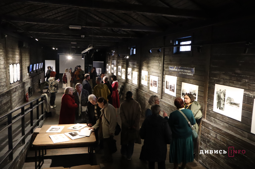 Які виставки подивитися у Львові: від архівних фото до великодніх мотивів - 1