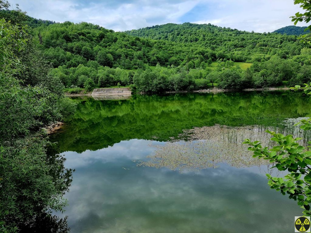 Скелі, де діяло радіо УПА, пустеля та церква XVII cтоліття: куди поїхати туристам на Львівщині - 5