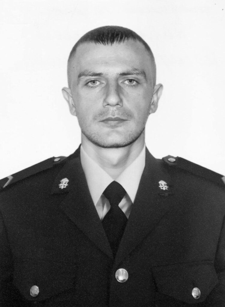 На Львівщині попрощаються з чотирма воїнами — що про них відомо - 4