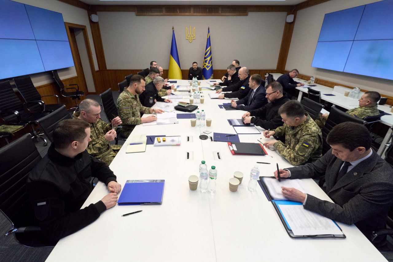 photo_5294168562878584202_y